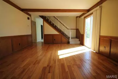 1532 Woodroyal East Dr, Chesterfield, MO 63017 - Photo 18