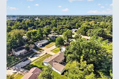 12839 Hasbrook Drive, Saint Louis, MO 63146 - Photo 52