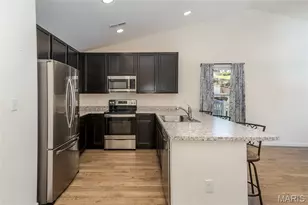 815 Locust St, Washington, MO 63090 - Photo 8