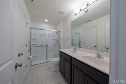 815 Locust Street, Washington, MO 63090 - Photo 16