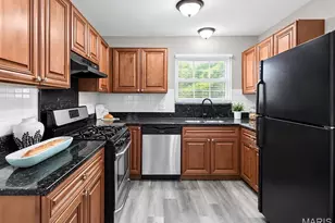 11749 Galba Dr, Florissant, MO 63033 - Photo 10