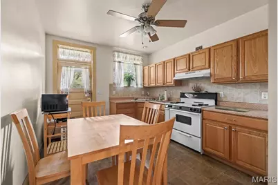 5924 De Giverville, Saint Louis, MO 63112 - Photo 12