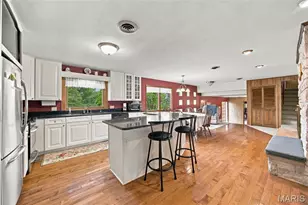 322 W 12th St, Hermann, MO 65041 - Photo 10