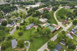 322 W 12th St, Hermann, MO 65041 - Photo 48