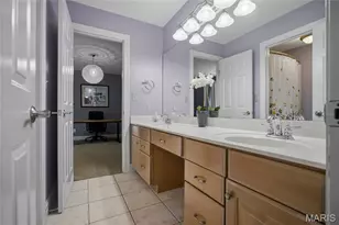 9542 Country Club Green, Sunset Hills, MO 63127 - Photo 40