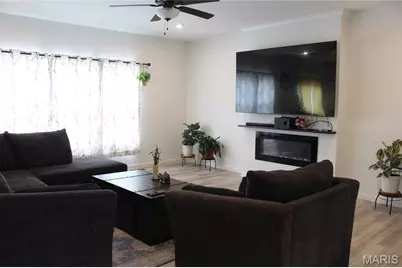 120 Bell Boulevard, Wentzville, MO 63385 - Photo 18