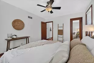 5645 Tholozan Ave, Saint Louis, MO 63109 - Photo 18