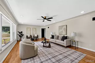 7 Biritz Dr, Saint Louis, MO 63137 - Photo 6