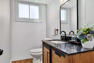 7 Biritz Dr, Saint Louis, MO 63137 - Photo 40