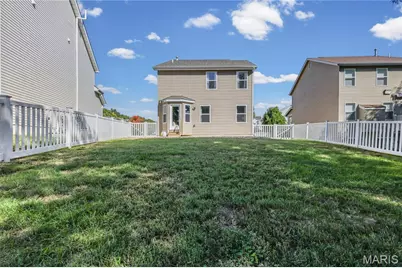 513 Parkgate Drive, Lake Saint Louis, MO 63367 - Photo 54