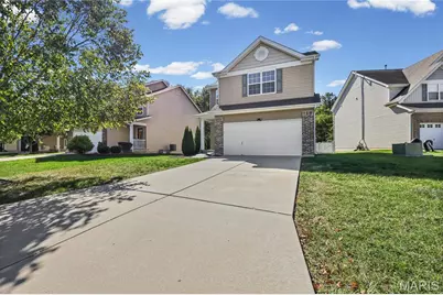 513 Parkgate Drive, Lake Saint Louis, MO 63367 - Photo 6