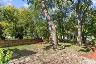 1395 St Anthony Ln, Florissant, MO 63033 - Photo 4