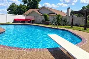 111 Valvero Dr, Saint Charles, MO 63304 - Photo 4