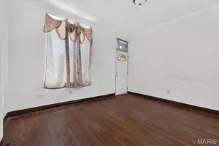 4431 Virginia Ave, Saint Louis, MO 63111 - Photo 6