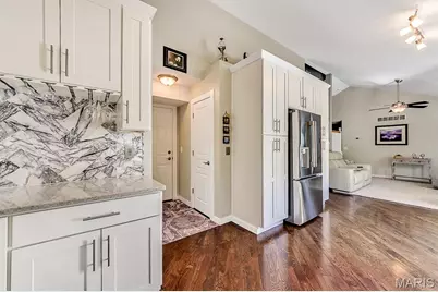 2208 Fairway, High Ridge, MO 63049 - Photo 14