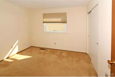 560 Running Creek Drive, Ballwin, MO 63021 - Photo 22