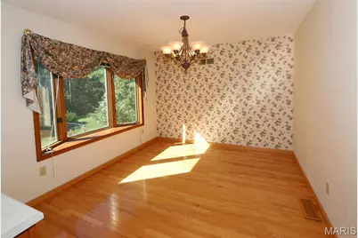 560 Running Creek Drive, Ballwin, MO 63021 - Photo 10