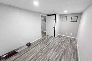 121 N 18th St, Louisiana, MO 63353 - Photo 16