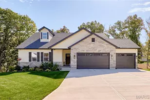 412 Shady Trl Dr, Troy, MO 63379 - Photo 2