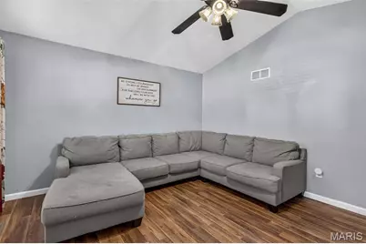 2113 Meadow Brook, De Soto, MO 63020 - Photo 6