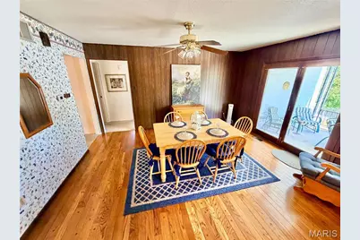 10646 Foxpath Drive, Bellefontaine Neighbors, MO 63137 - Photo 8