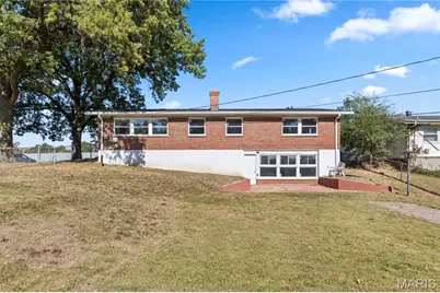 2436 Pershall Road, Saint Louis, MO 63136 - Photo 2