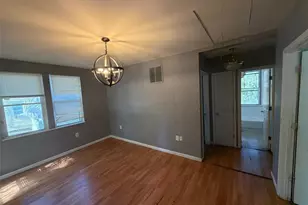 451 Northridge Dr, Saint Louis, MO 63137 - Photo 4