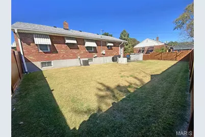 8704 Agate Court, Saint Louis, MO 63136 - Photo 16