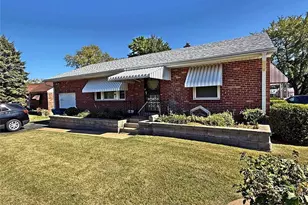 8704 Agate Ct, Saint Louis, MO 63136 - Photo 2