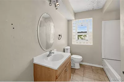 411 N Clay Avenue, Saint Louis, MO 63135 - Photo 14