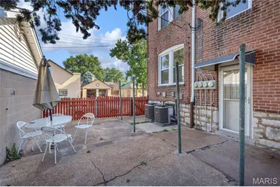 4003 Humphrey Street #2E, Saint Louis, MO 63116 - Photo 16