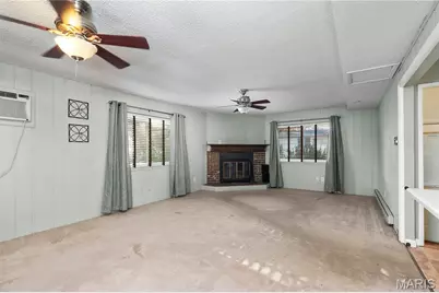 680 Crabapple Lane, Florissant, MO 63031 - Photo 8