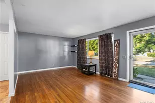 680 Crabapple Ln, Florissant, MO 63031 - Photo 4