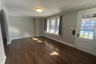 5049 Lindenwood Ave, Saint Louis, MO 63109 - Photo 2
