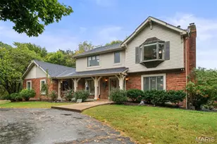 46 Forest Lake Ct, Saint Charles, MO 63301 - Photo 2