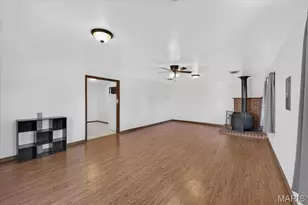 165 Brackleigh Ln, Florissant, MO 63031 - Photo 6