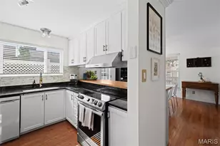 5726 Kingsbury Pl, Saint Louis, MO 63112 - Photo 14