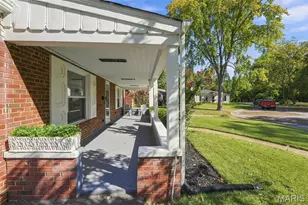 1063 Raisher Dr, University City, MO 63130 - Photo 4