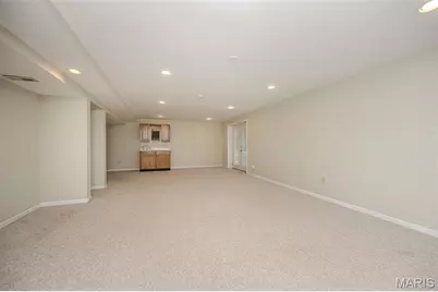 22 Carriage Way W, Saint Peters, MO 63376 - Photo 34