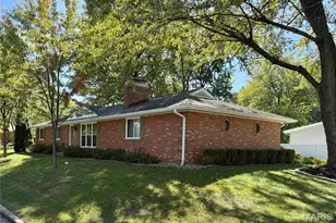 35 Connie Dr, Saint Charles, MO 63301 - Photo 2