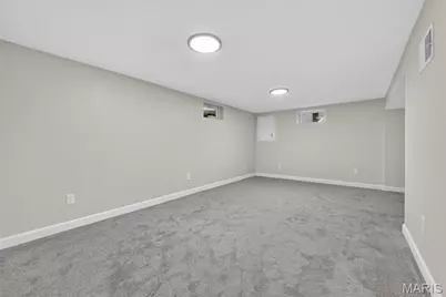 925 N Geyer Road, Kirkwood, MO 63122 - Photo 24