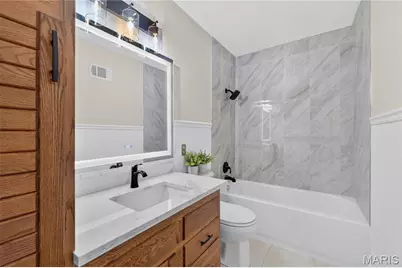 925 N Geyer Road, Kirkwood, MO 63122 - Photo 22