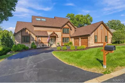 14277 Cedar Springs Drive, Chesterfield, MO 63017 - Photo 2