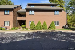 13807 Amiot Dr, Saint Louis, MO 63146 - Photo 1