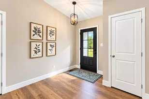 410 Darcie Dr, Bonne Terre, MO 63628 - Photo 2