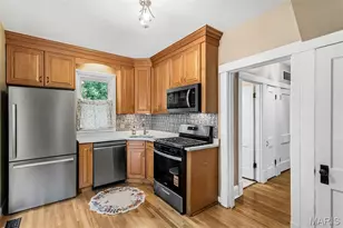329 Stark Ct, Webster Groves, MO 63119 - Photo 20