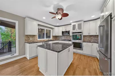 2 Lakeview Court, Lake Saint Louis, MO 63367 - Photo 10