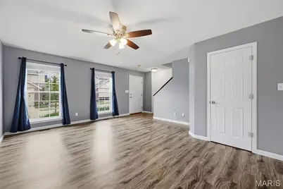 305 Willott Square Drive, Saint Peters, MO 63376 - Photo 10