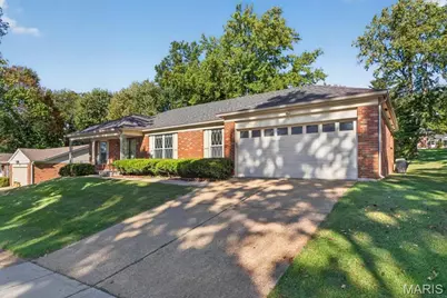 1019 Van Dyke Drive, Ballwin, MO 63011 - Photo 4