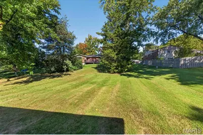 1019 Van Dyke Drive, Ballwin, MO 63011 - Photo 44